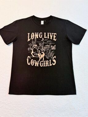 Long Live Cowgirls | Black | Western Rodeo Graphic T-Shirt| Size Large
